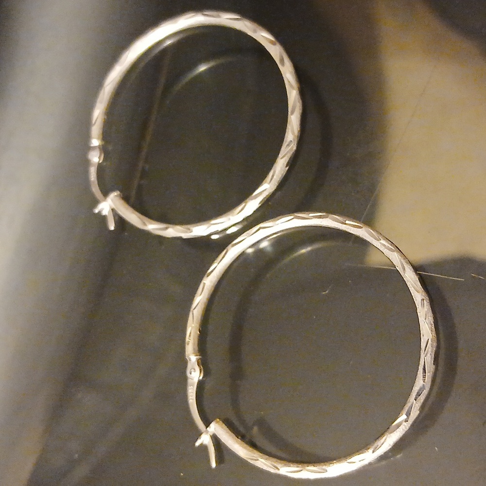 925 Hoop Earrings - Picture 8 of 8